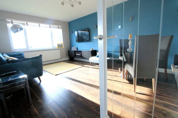 2 Bedroom Flat